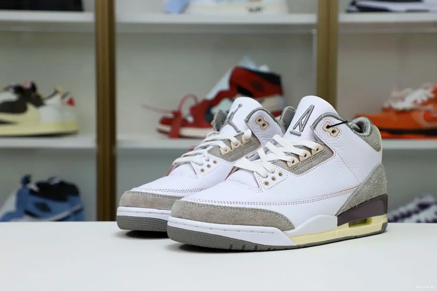 MANIÉRE JORDAN WMNS X AIR Kimikick 3 0623